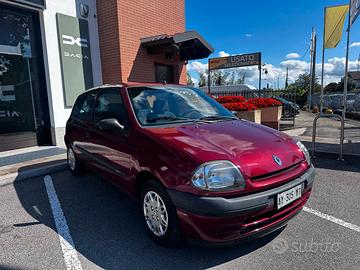 RENAULT CLIO 1.2 BENZINA UNIPROPRIETARIO