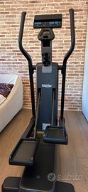 Technogym Elliptical DC5A pieghevole condiz eccell