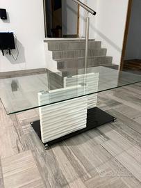 Tavolino di vetro per salotto
