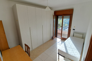 Stanza in appartamento signorile 400 m da Medicina