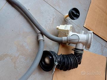Pompa di scarico Hotpoint Ariston AQSF 291 EU