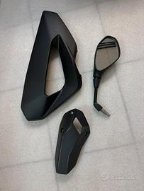 Fianchetto plastiche e specchietto dx per BMW