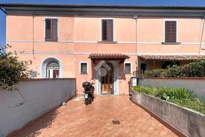 CASA INDIPENDENTE A PISA