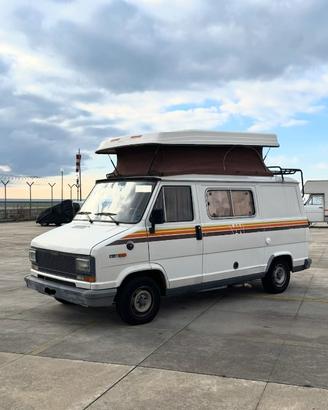 Camper Wingamm VAN- tetto soffietto