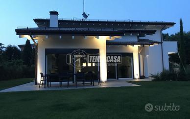 Villa indipendente di recente costruzione