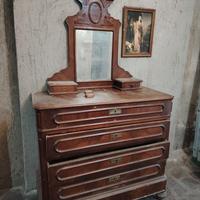 due comò con alzatina