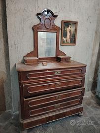 due comò con alzatina