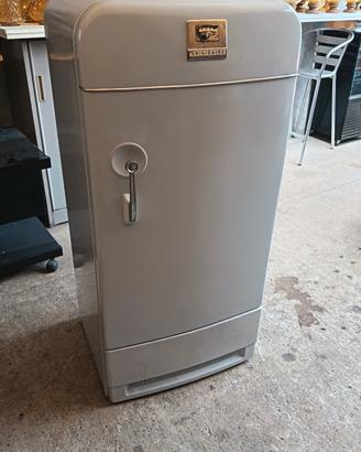 frigorifero vintage Frigidaire by general Motors  