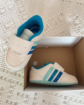 Scarpa adidas neo