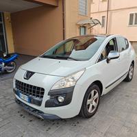 Peugeot 3008 1.6 HDi 112CV cambio robotizzato Busi