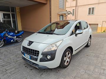 Peugeot 3008 1.6 HDi 112CV cambio robotizzato Busi