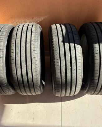 Pneumatici estivi Nexen 215/45R18 89V NUOVI!!