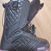 Scarpone thirtytwo con lacci fast track