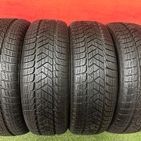 215 65 17 Gomme Invernali 99% Pirelli 215 65 R17