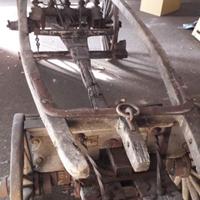 Carro agricolo antico in legno 