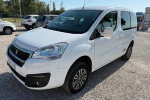 Peugeot Partner Tepee BlueHDi 100 4x4 Active Tract