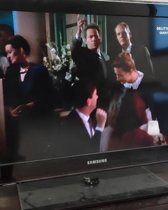 TV HD 32 "