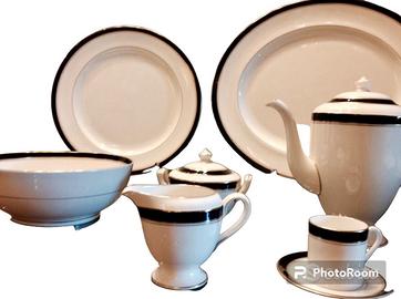 Servizio di piatti e caffe Royal Worchester