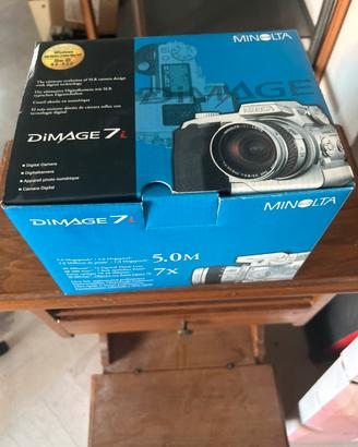 Minolta DiMAGE 7i