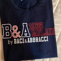 Maglietta t-shirt Baci & Abbracci