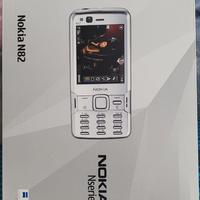 Nokia N82
