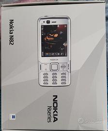 Nokia N82