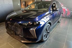 DS DS7 1.6 e-tense phev Performance Line+ 225cv au