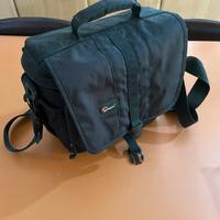 Borsa macchina fotografica Lowepro