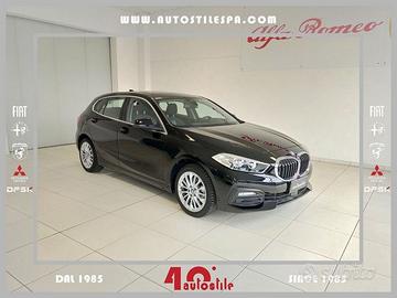BMW Serie 1 118d 5p. Business Advantage Auto ...