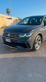 Tiguan r line 4 motion
