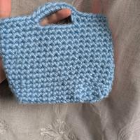 Borsa realizzata all'uncinetto