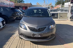 Lancia Ypsilon 1.0 FireFly 5 porte S&S Hybrid Ecoc