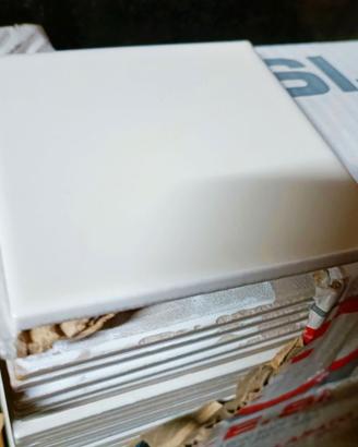 piastrelle bianche 10x10 gres porcellanato ( 1Mq)