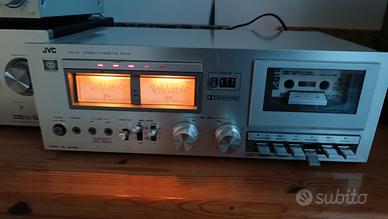 JVC... stereo cassette tape deck..ben funzionante 