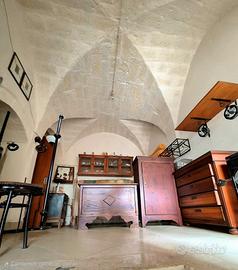 Casa in pietra indipendente ristrutturata