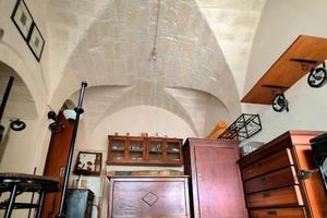 Casa in pietra indipendente ristrutturata