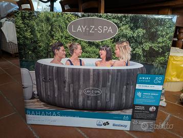 Piscina idromassaggio