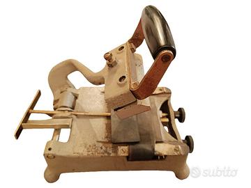 Macchina per la stampa di indirizzi vintage