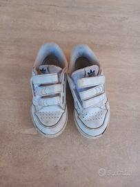 Scarpe adidas bimbo TG 28.5