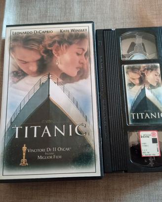 VHS TITANIC