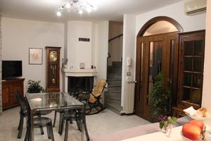 Appartamento con giardino a cento