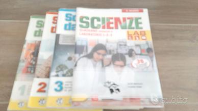 LIBRI SCUOLE MEDIE