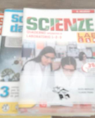 LIBRI SCUOLE MEDIE
