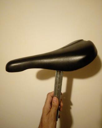 Lotto 7 ricambi per  bicicletta 