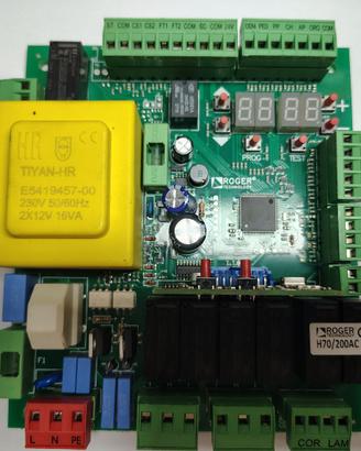 CENTRALE DI COMANDO PER 2 MOTORI ROGER H70/200AC