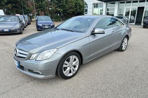 Mercedes-benz E 200 Coupé Avantgarde - 2010