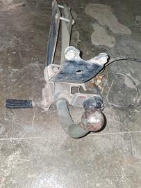 gancio traino per  fiat panda....