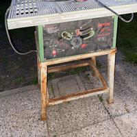 Sega a banco con piedistallo