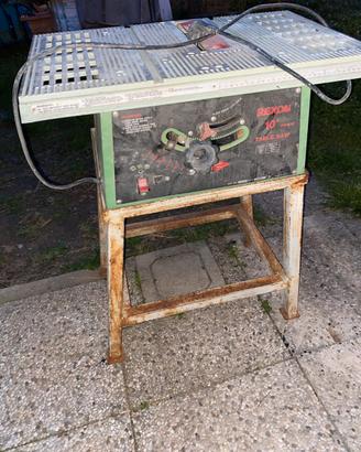 Sega a banco con piedistallo