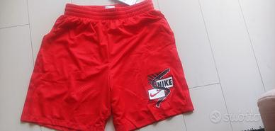 Pantaloncini Nike
